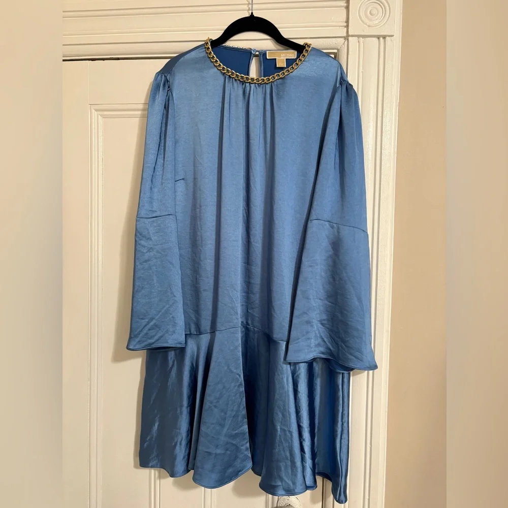 NWT Michael Kors Women’s Chain‎ Neck Bell Sleeve Dress Satin Charmeuse Luxe Mini